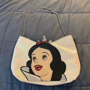 Disney Danielle Nicole Snow White/evil queen bag